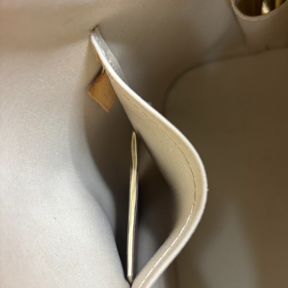 Louis Vuitton Vernis Alma PM – Citrine - Picture 9 of 16